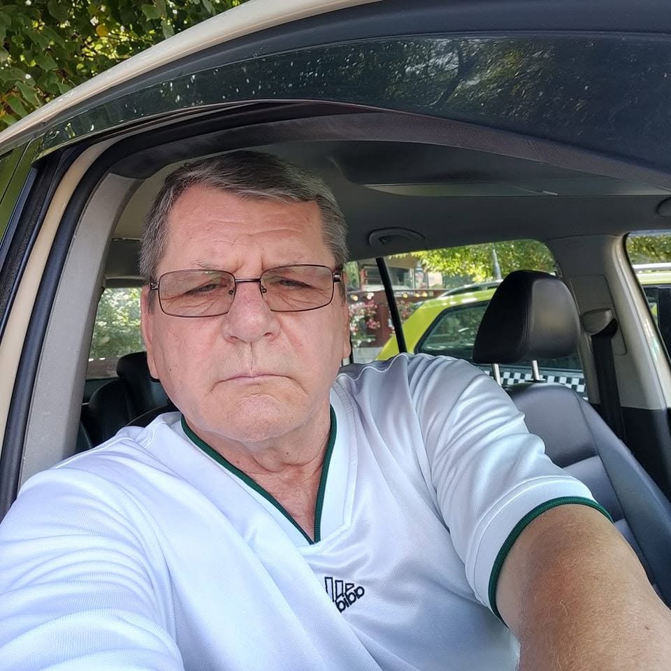 Florin, șofer taxi în Rădăuți